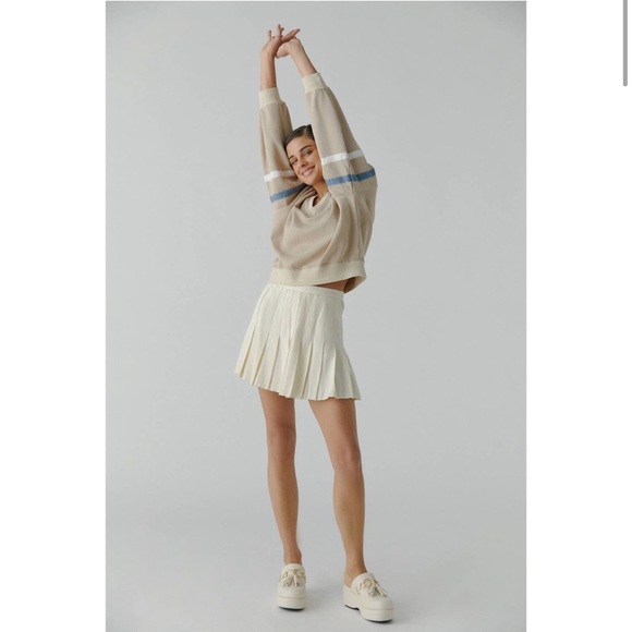 Urban Outfitters Tops - Urban Outfitters BDG pullover sweater